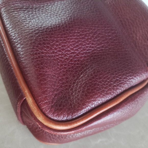 Etienne Aigner crossbody/shoulder vintage bag. - Picture 9 of 13